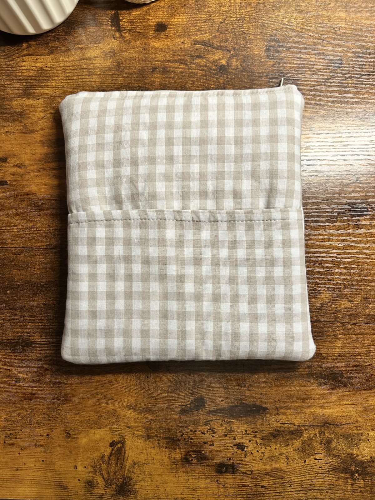Camilla - Book Sleeve