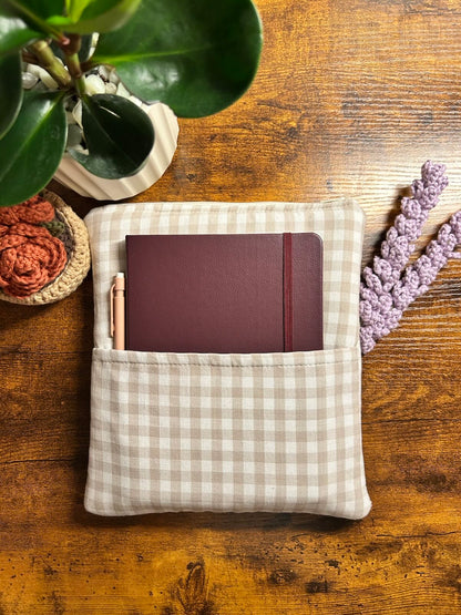 Camilla - Book Sleeve